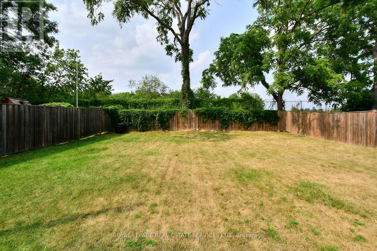 636 Frank Street, Peterborough Central (South), Ontario  K9J 4M9 - Photo 41 - X12327384