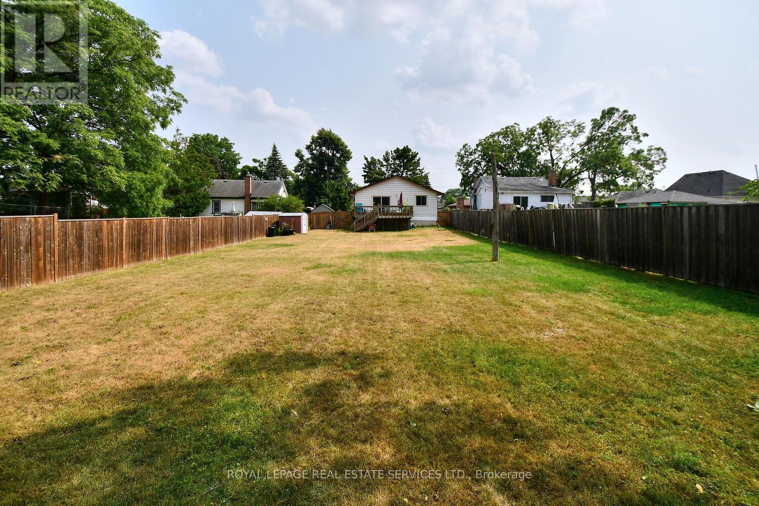 636 Frank Street, Peterborough Central (South), Ontario  K9J 4M9 - Photo 42 - X12327384