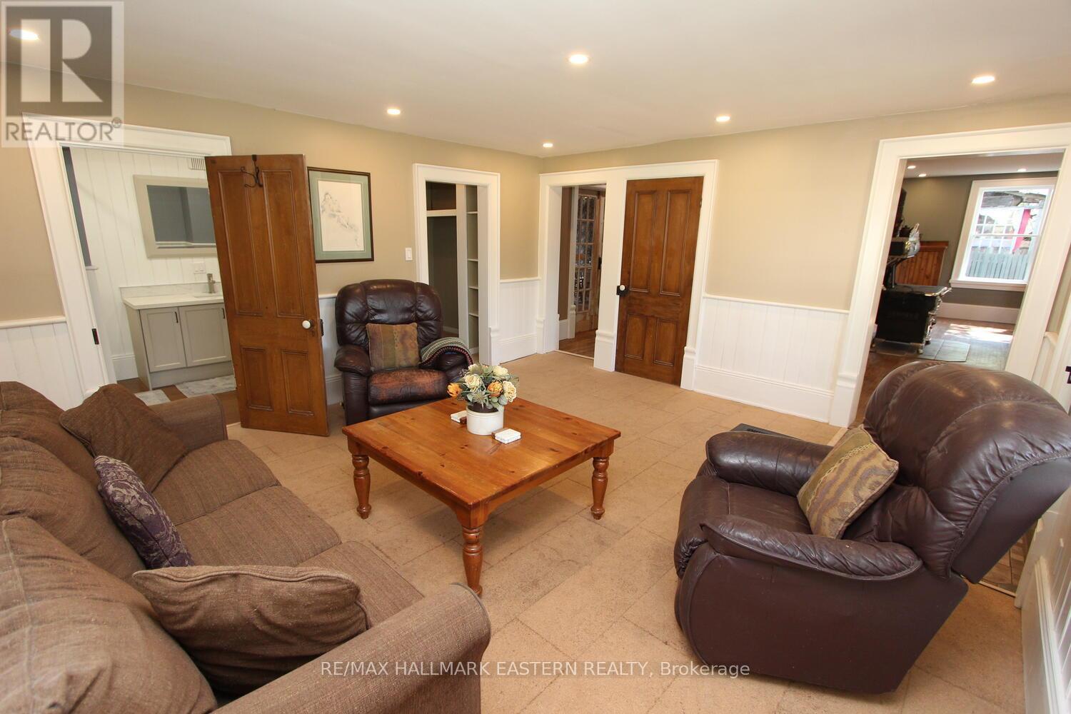 2 Mclean Avenue, Havelock-Belmont-Methuen (Havelock), Ontario  K0L 1Z0 - Photo 19 - X12327772