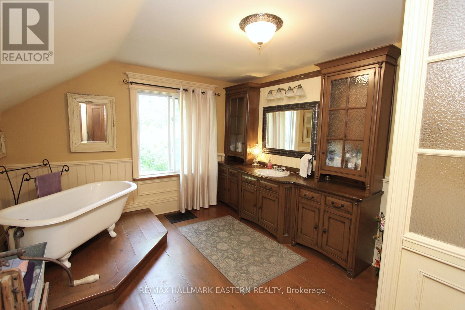 2 Mclean Avenue, Havelock-Belmont-Methuen (Havelock), Ontario  K0L 1Z0 - Photo 26 - X12327772