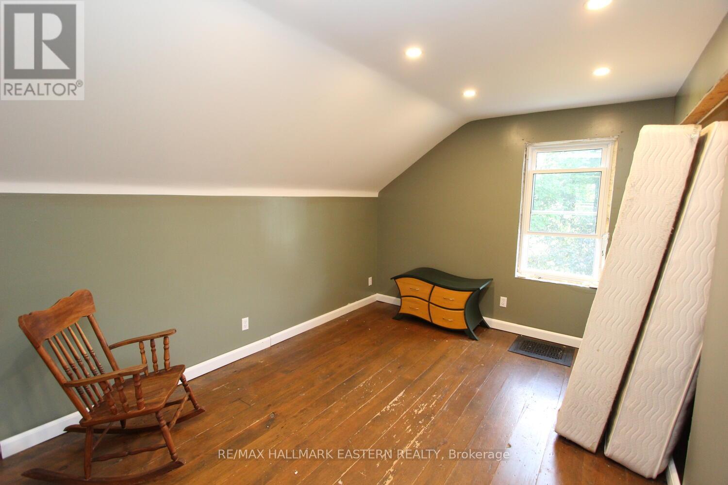 2 Mclean Avenue, Havelock-Belmont-Methuen (Havelock), Ontario  K0L 1Z0 - Photo 30 - X12327772