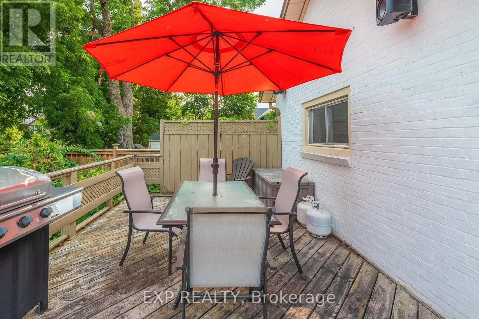 577 Bolivar Street, Peterborough Central (Old West End), Ontario  K9J 4R9 - Photo 6 - X12328019