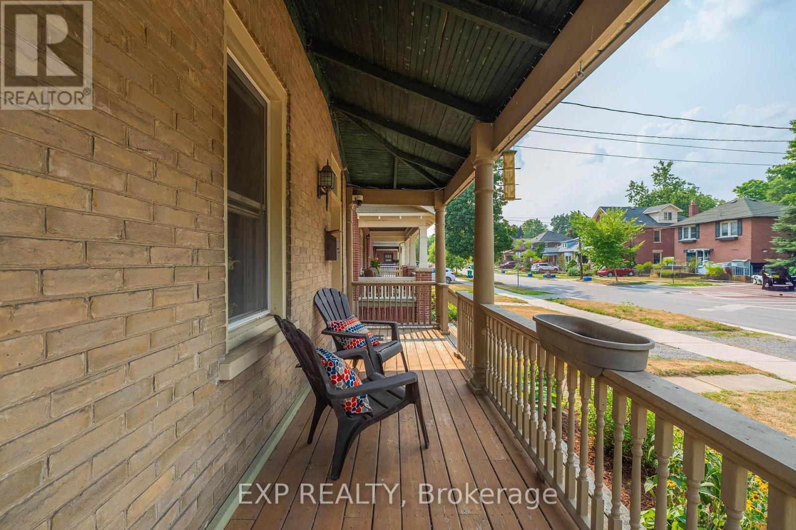 577 Bolivar Street, Peterborough Central (Old West End), Ontario  K9J 4R9 - Photo 8 - X12328019