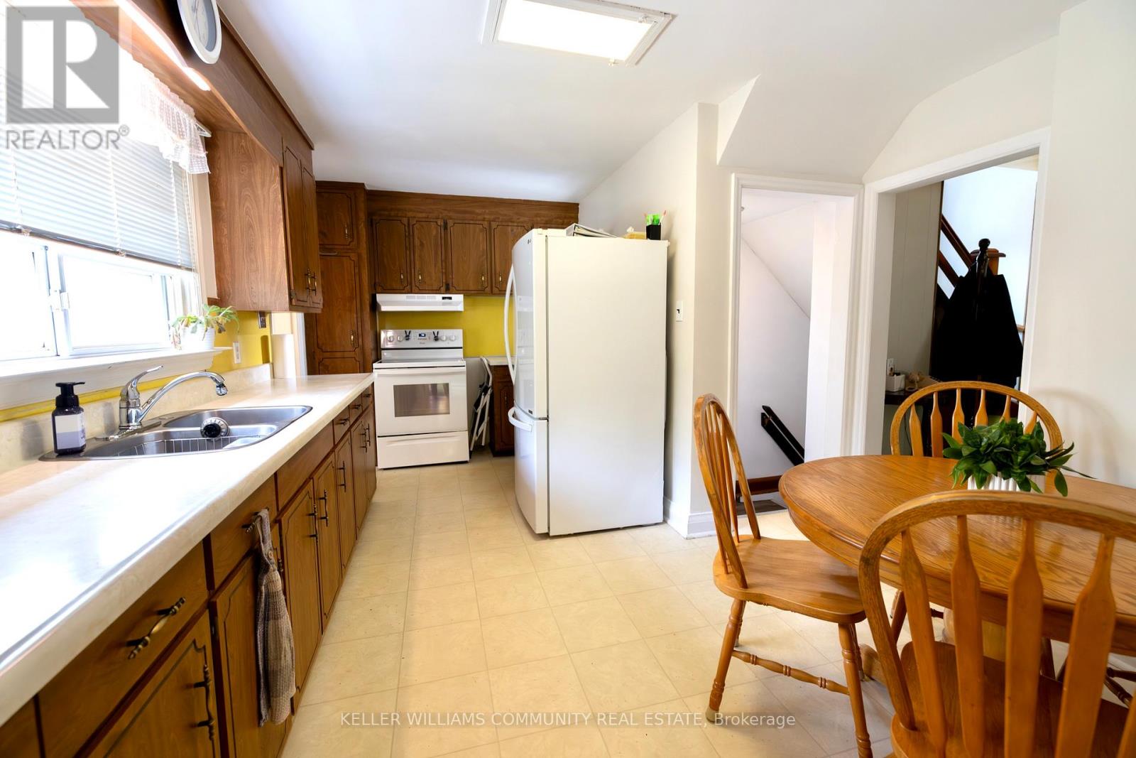124 Ranney Street N, Trent Hills (Campbellford), Ontario  K0L 1L0 - Photo 6 - X12328196
