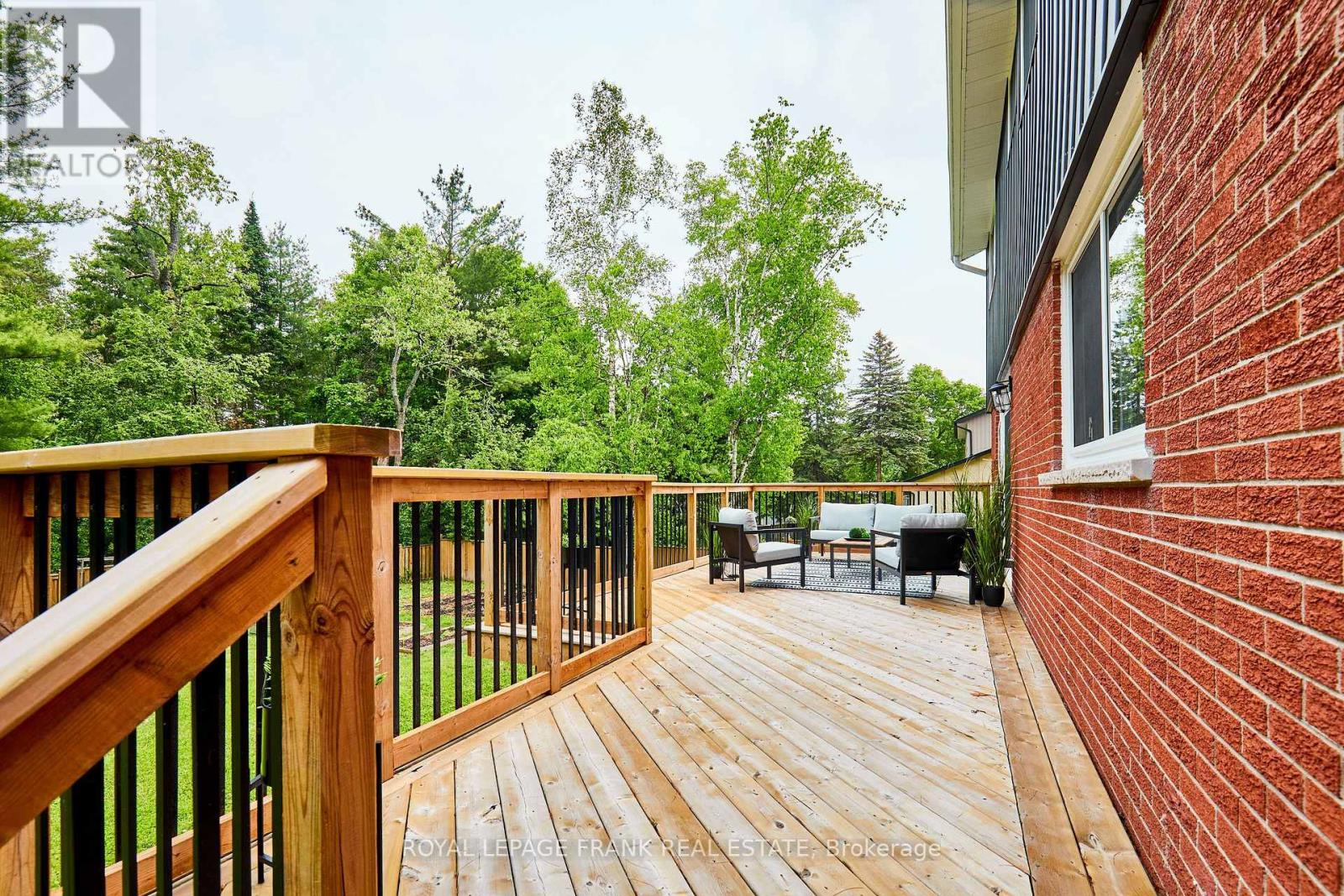 132 Coulter Drive, Kawartha Lakes (Pontypool), Ontario  L0A 1K0 - Photo 37 - X12328280