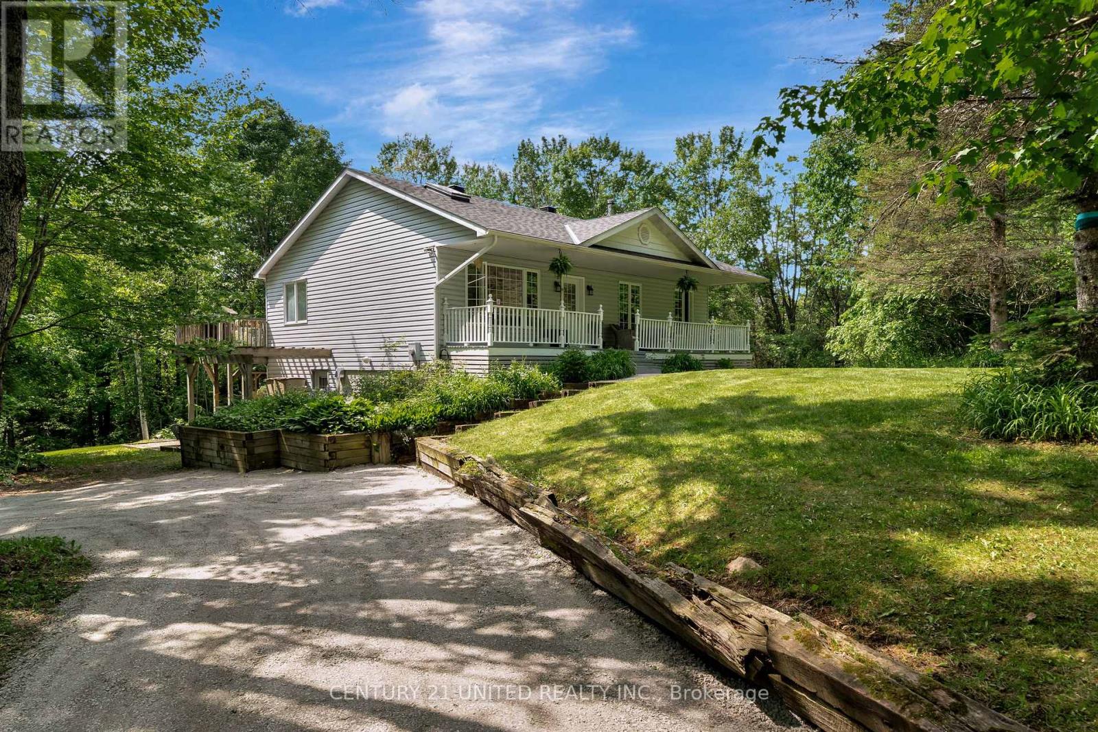62 Mccauley's Road, North Kawartha, Ontario  K0L 1A0 - Photo 2 - X12328622