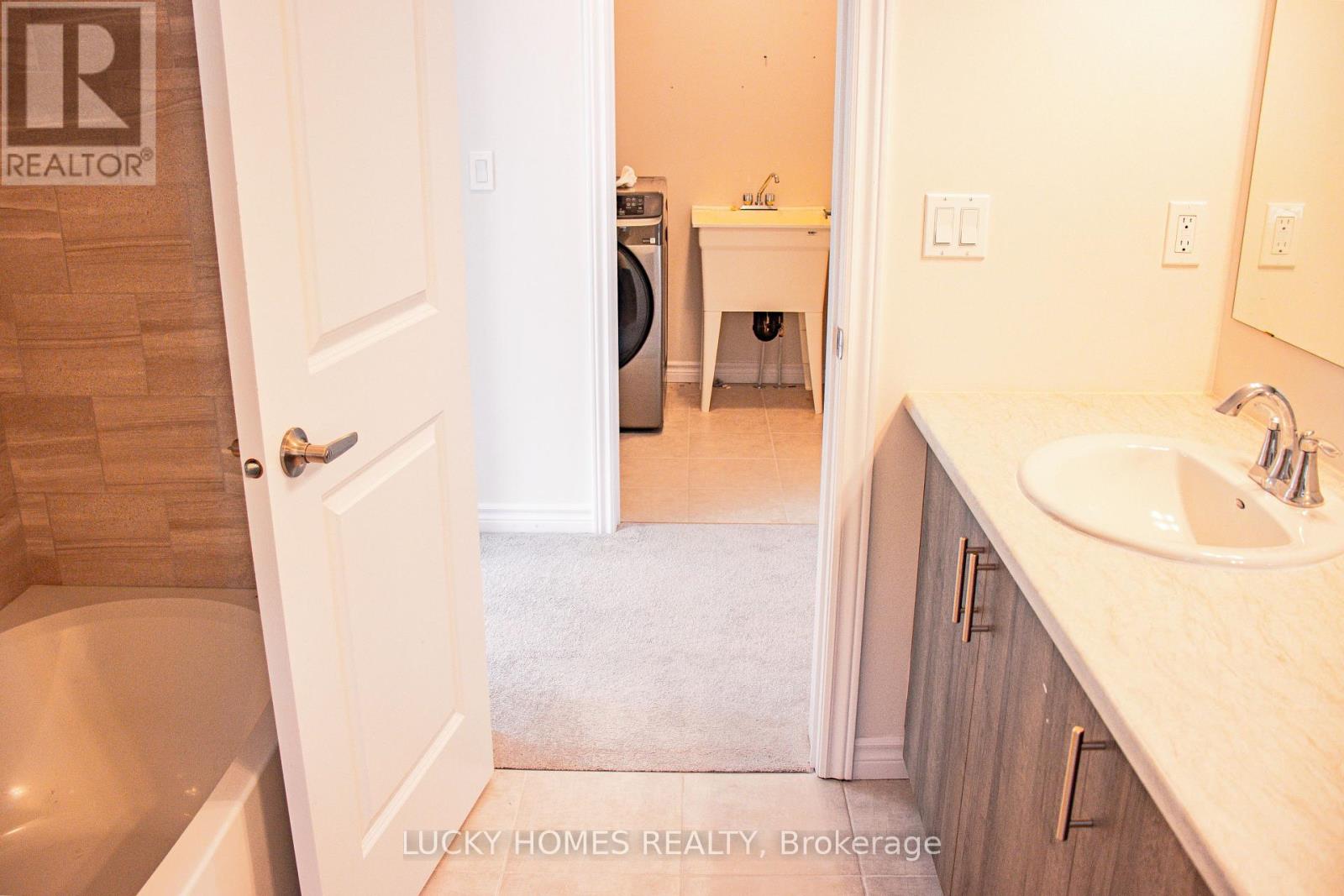 643 Lemay Grove, Peterborough North (North), Ontario  K9K 0G9 - Photo 29 - X12328901