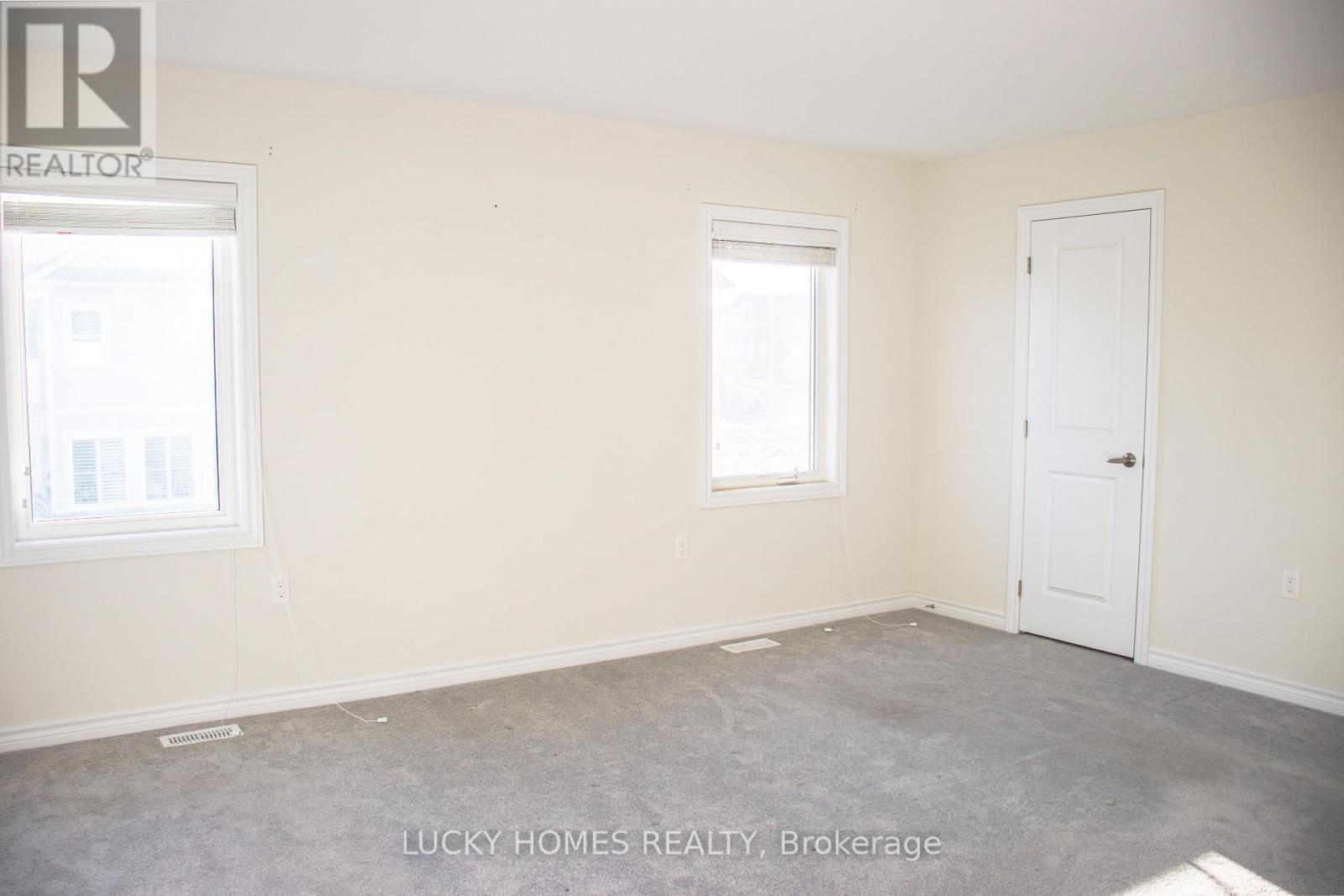 643 Lemay Grove, Peterborough North (North), Ontario  K9K 0G9 - Photo 36 - X12328901