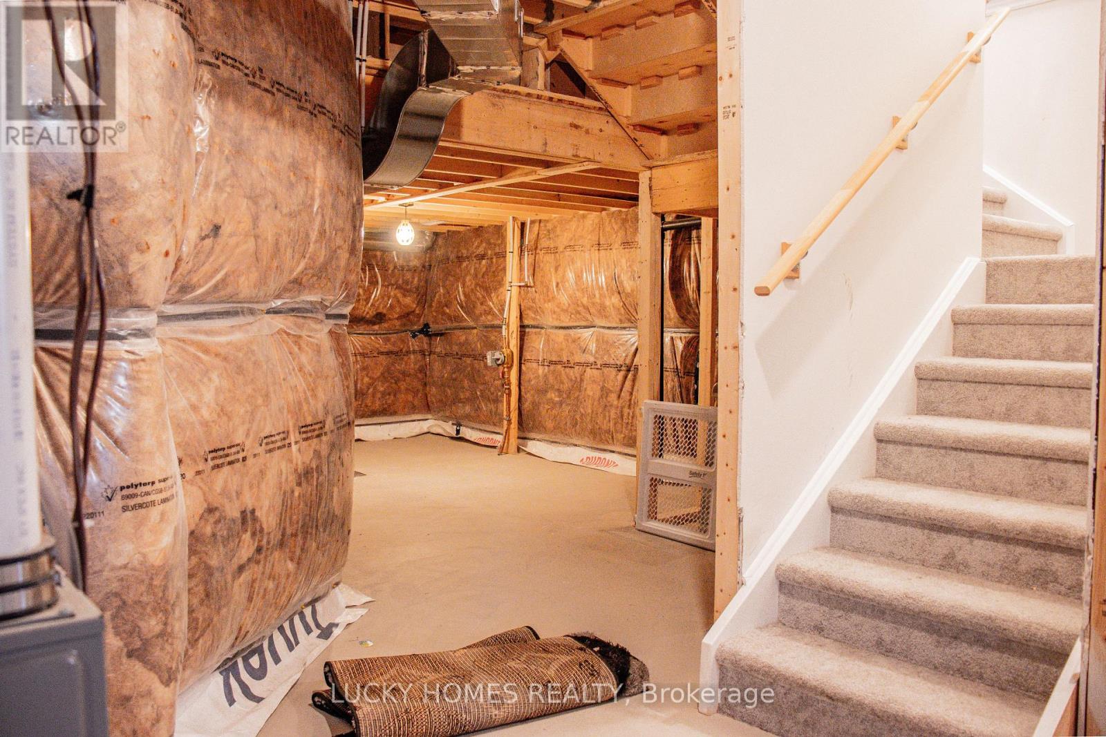643 Lemay Grove, Peterborough North (North), Ontario  K9K 0G9 - Photo 38 - X12328901