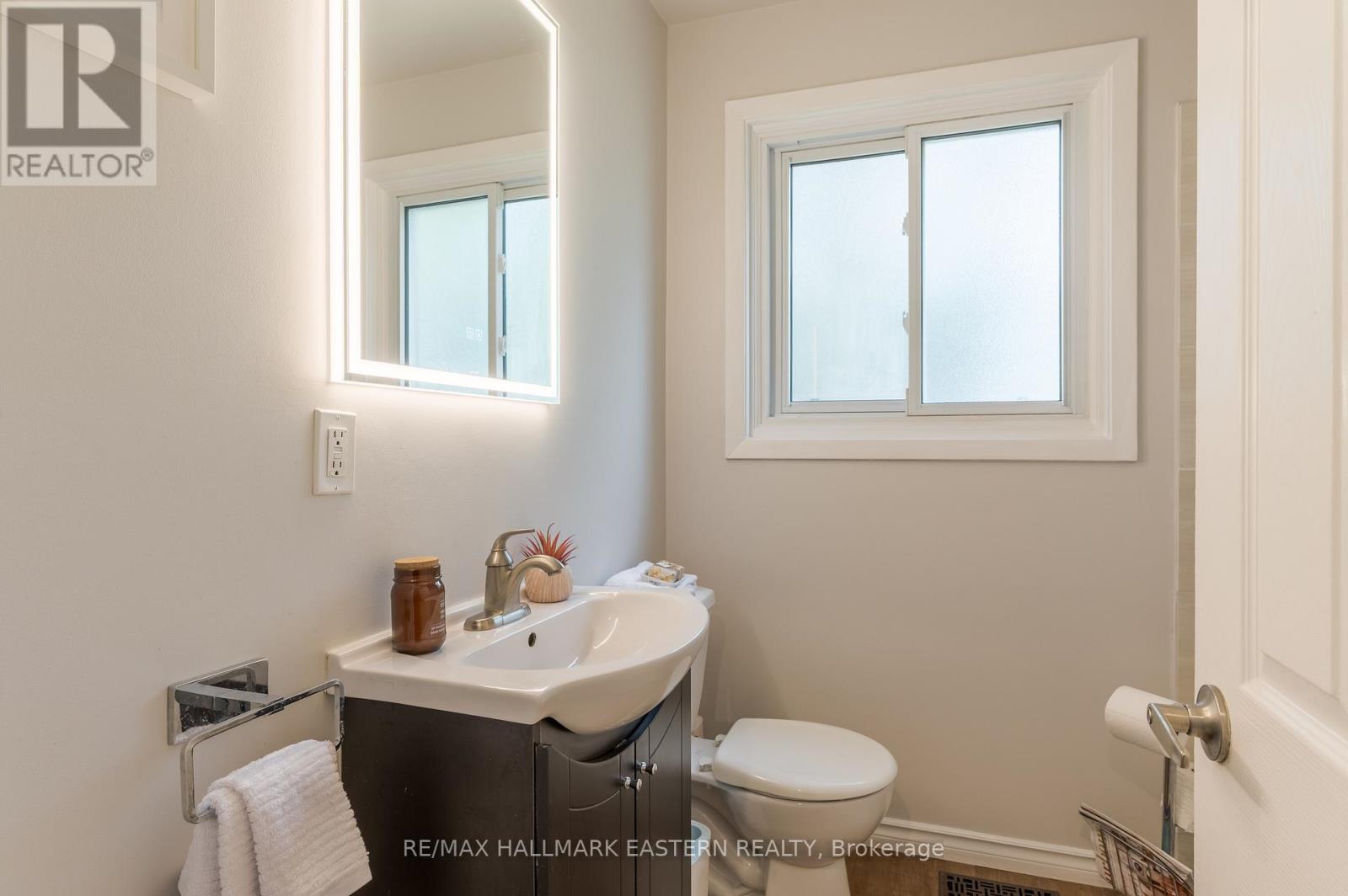1128 Algonquin Boulevard, Peterborough North (Central), Ontario  K9H 6N2 - Photo 26 - X12329023