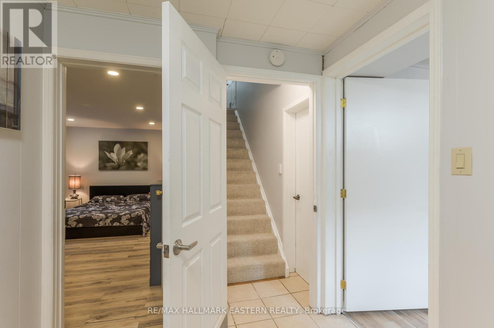 1128 Algonquin Boulevard, Peterborough North (Central), Ontario  K9H 6N2 - Photo 37 - X12329023