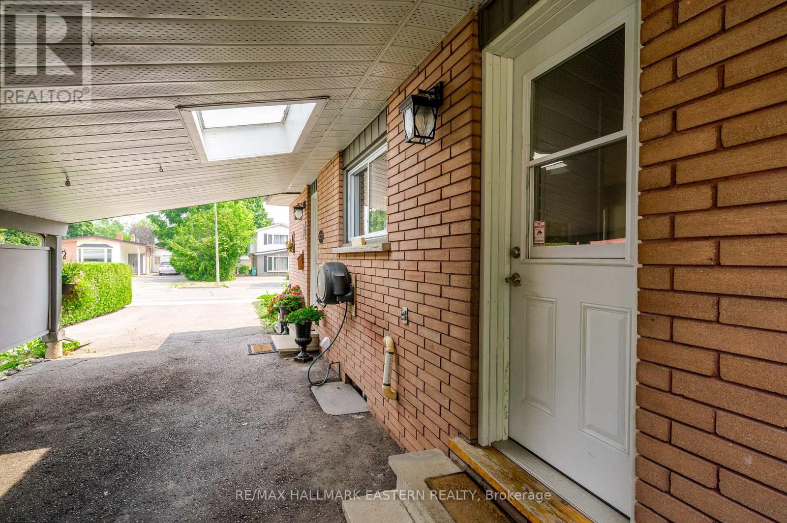 1128 Algonquin Boulevard, Peterborough North (Central), Ontario  K9H 6N2 - Photo 40 - X12329023