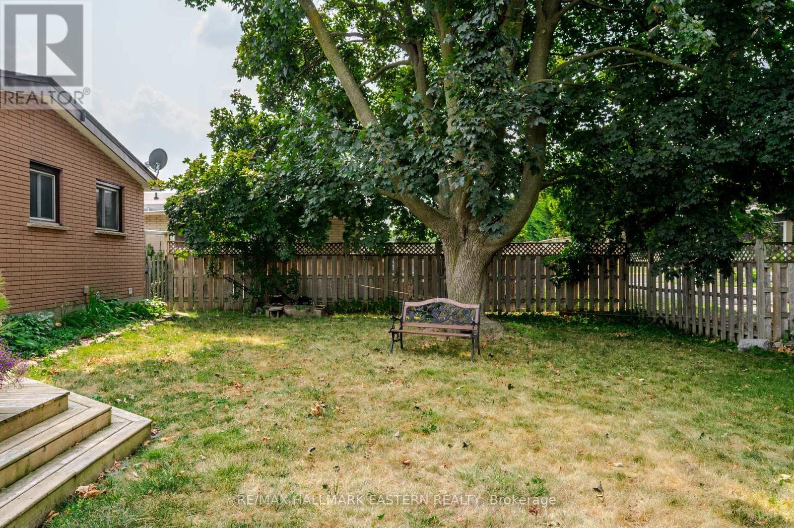1128 Algonquin Boulevard, Peterborough North (Central), Ontario  K9H 6N2 - Photo 43 - X12329023