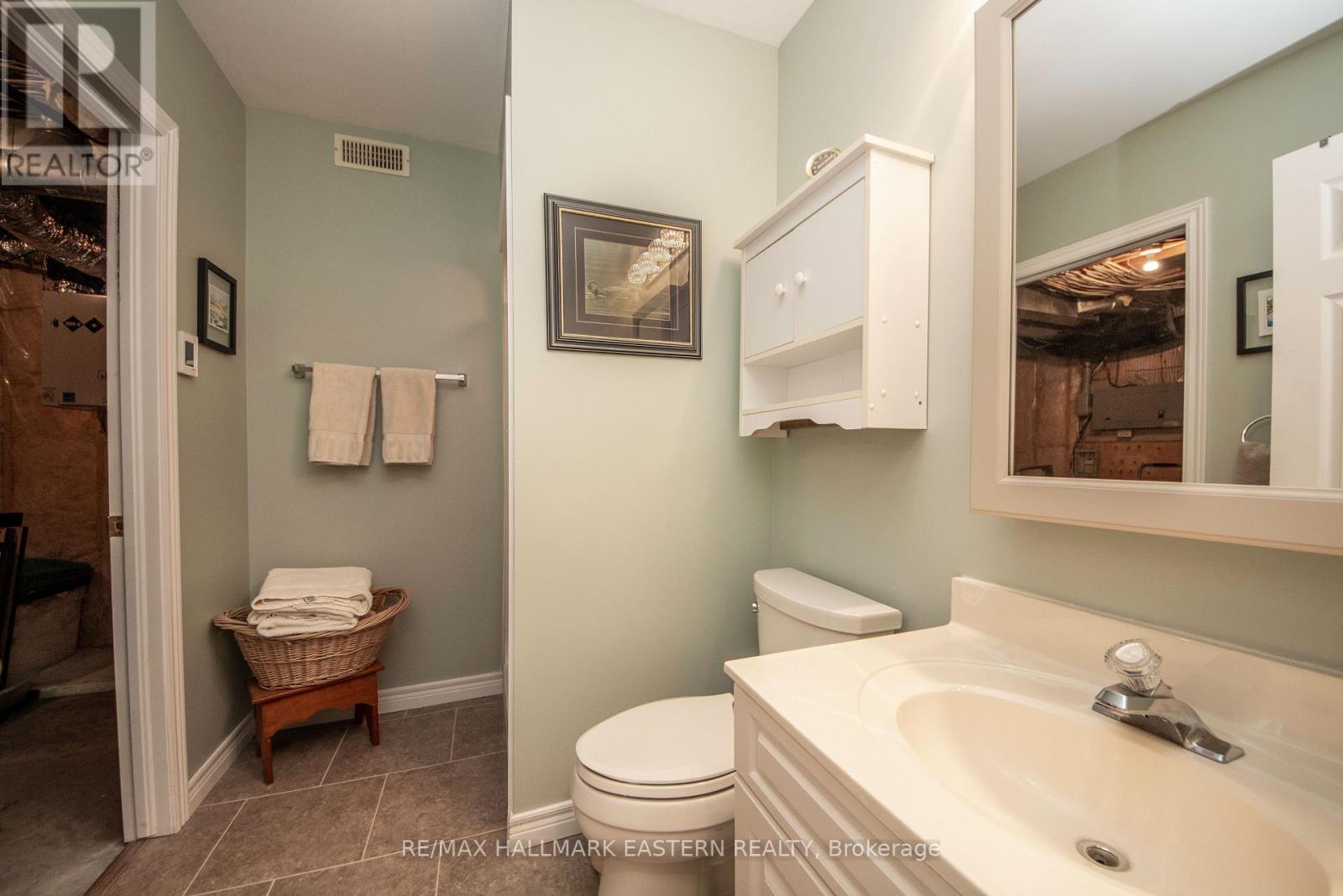920 Westlake Drive, Selwyn, Ontario  K0L 1H0 - Photo 33 - X12329262