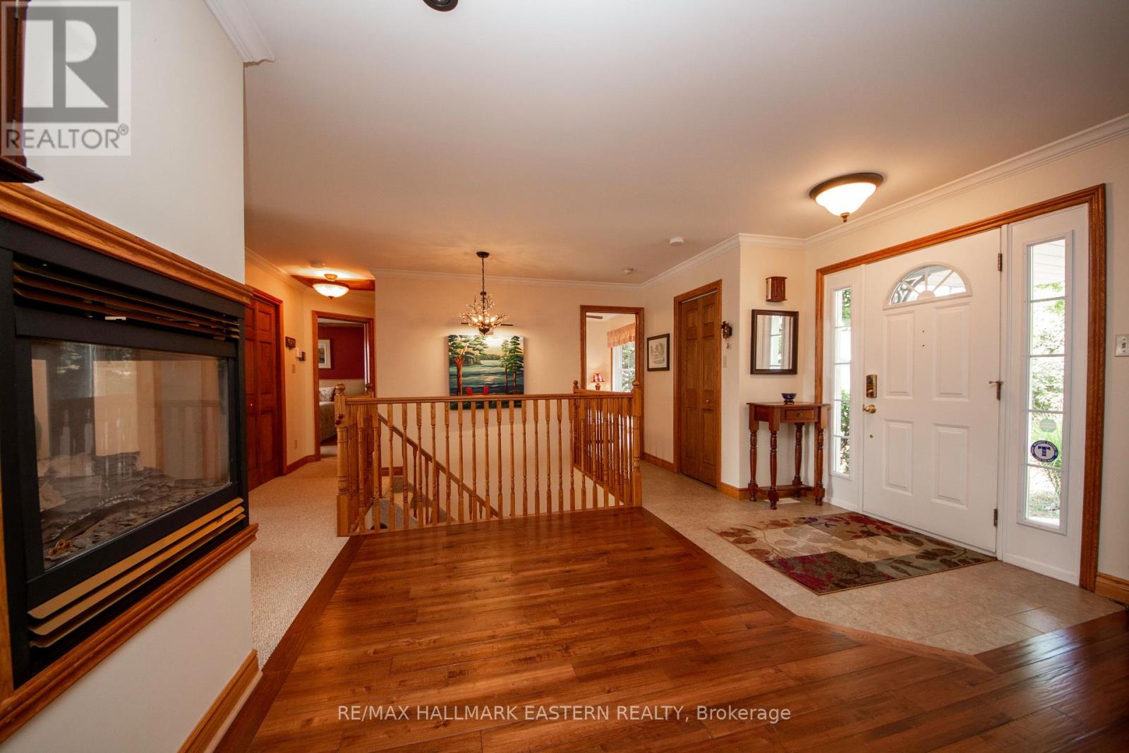 920 Westlake Drive, Selwyn, Ontario  K0L 1H0 - Photo 4 - X12329262