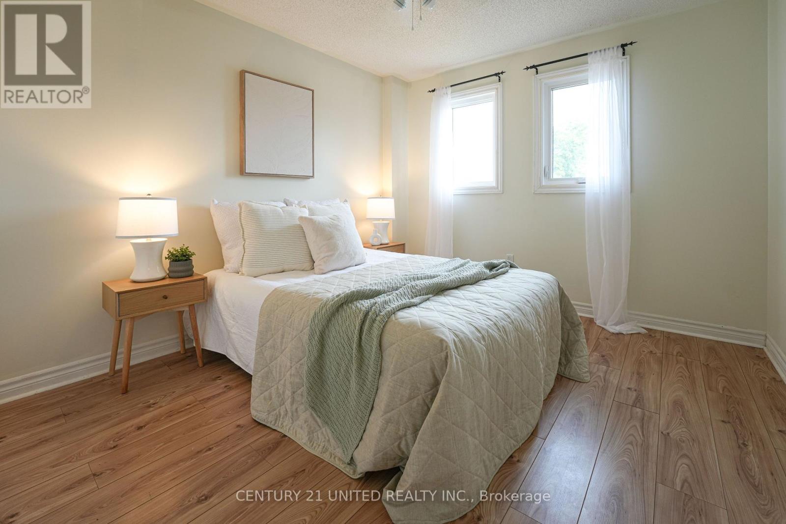 569 Westman Avenue, Peterborough West (South), Ontario  K9K 2H3 - Photo 23 - X12329466