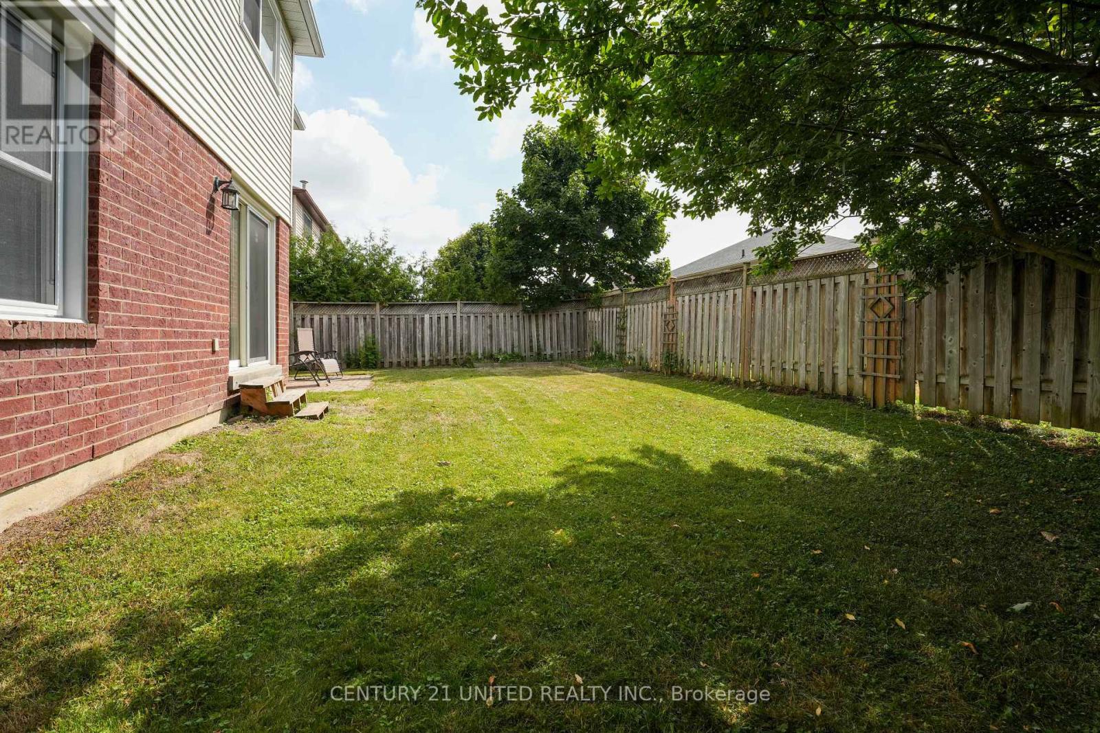 569 Westman Avenue, Peterborough West (South), Ontario  K9K 2H3 - Photo 33 - X12329466