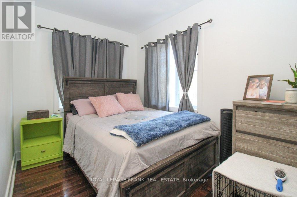 210 Mcdonnel Street, Peterborough Central (North), Ontario  K9H 2V9 - Photo 41 - X12329715