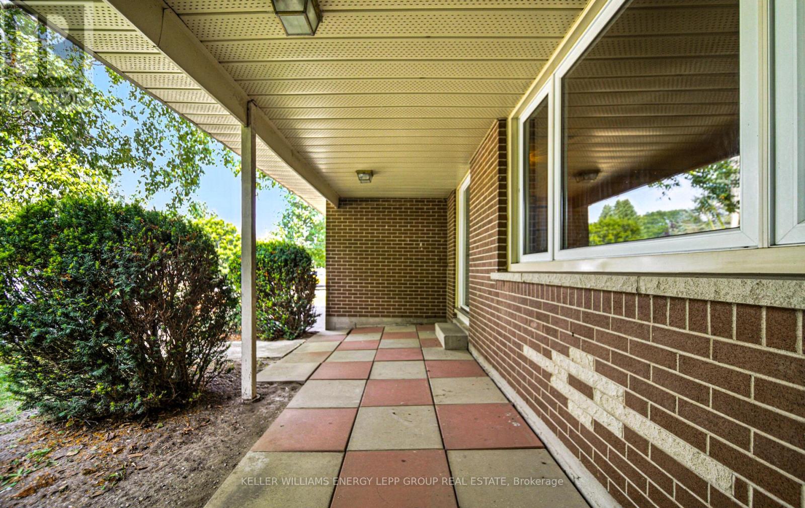 95 Orchard Heights Drive, Clarington (Newcastle), Ontario  L1B 1J7 - Photo 23 - E12330007