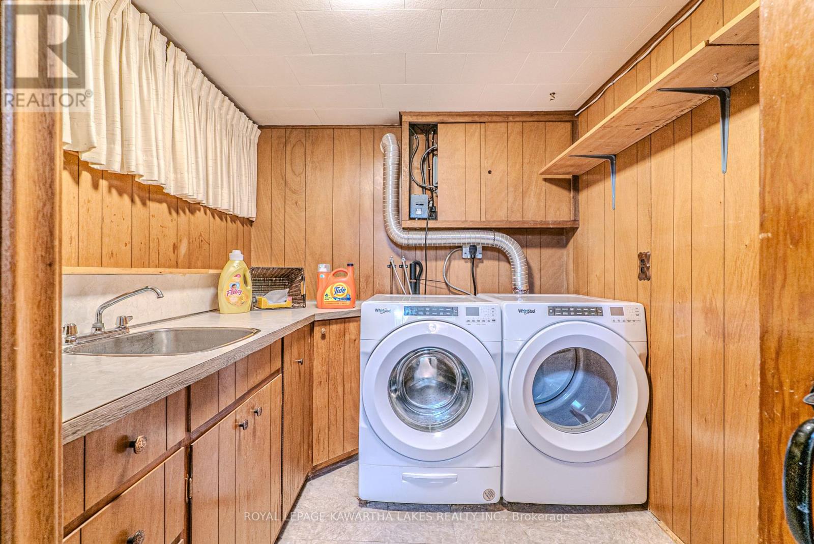 6 Roosevelt Street, Kawartha Lakes (Lindsay), Ontario  K9V 2X7 - Photo 34 - X12329863