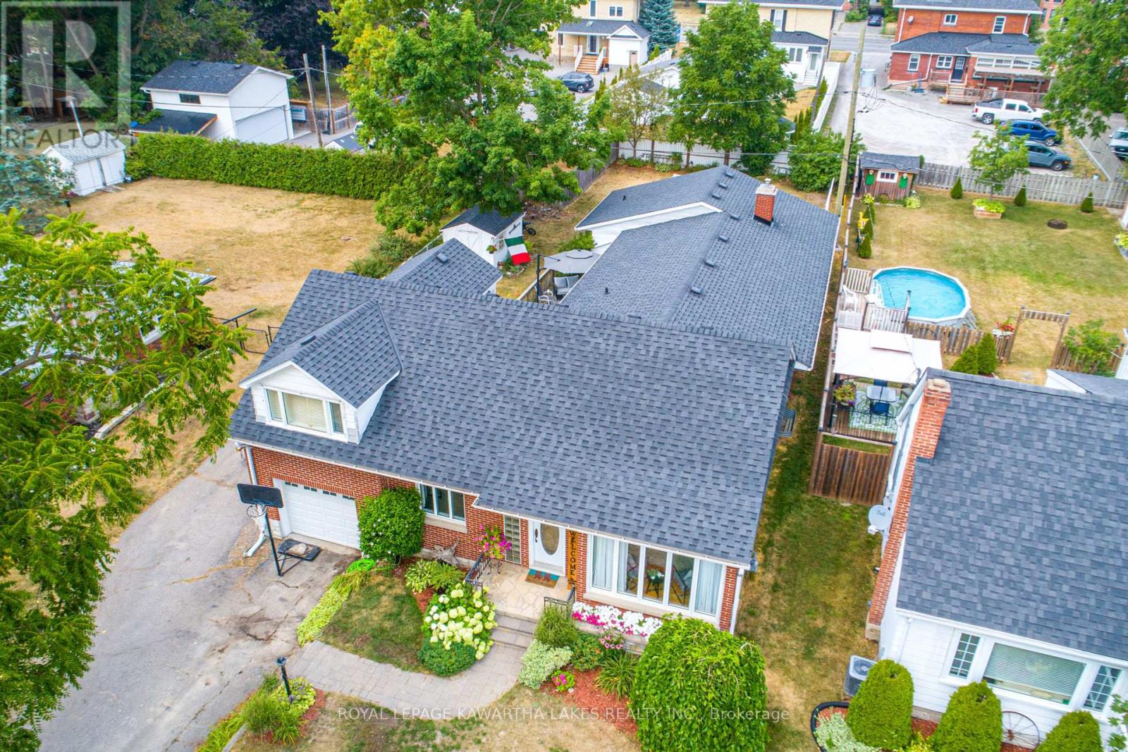 6 Roosevelt Street, Kawartha Lakes (Lindsay), Ontario  K9V 2X7 - Photo 4 - X12329863