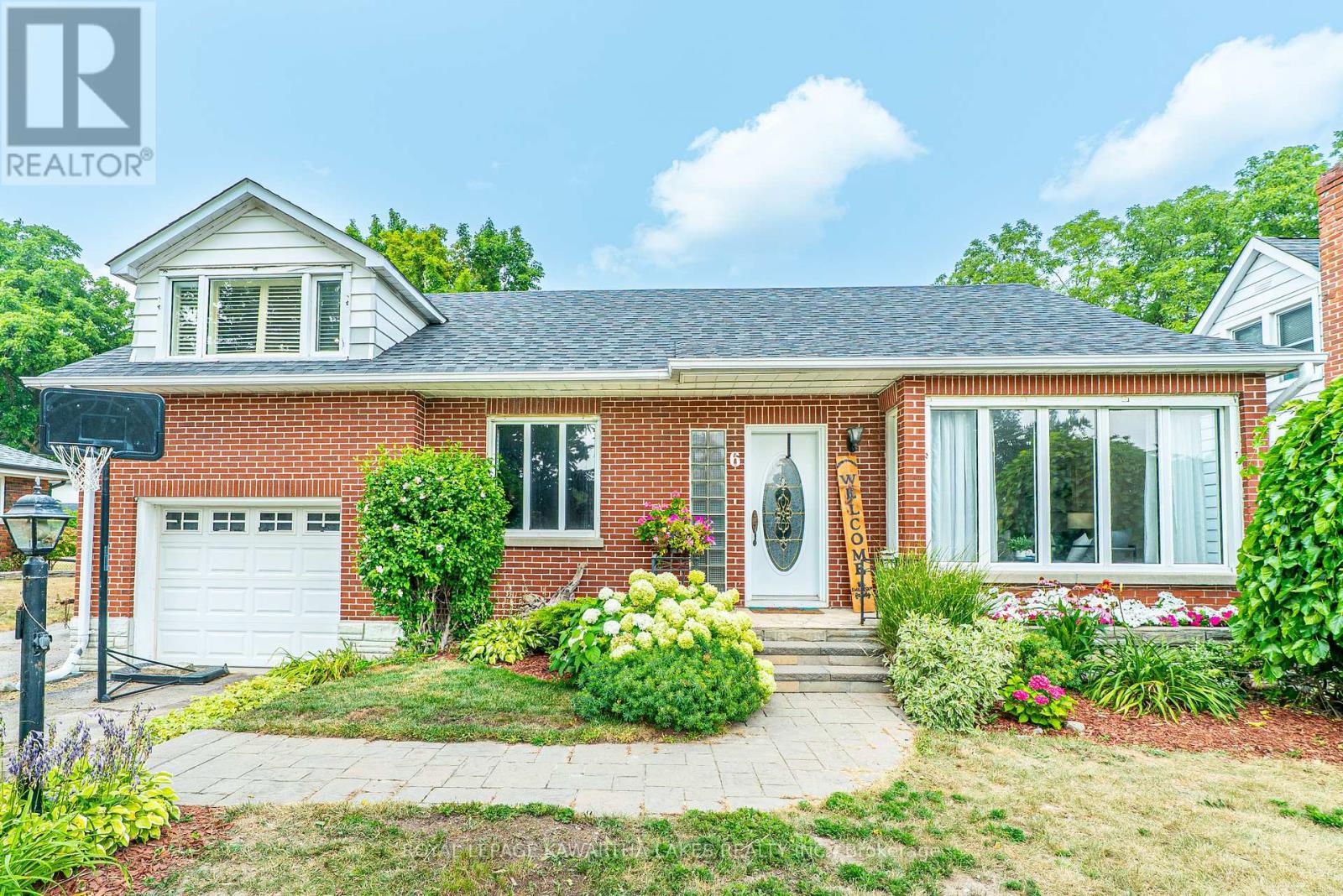 6 Roosevelt Street, Kawartha Lakes (Lindsay), Ontario  K9V 2X7 - Photo 6 - X12329863