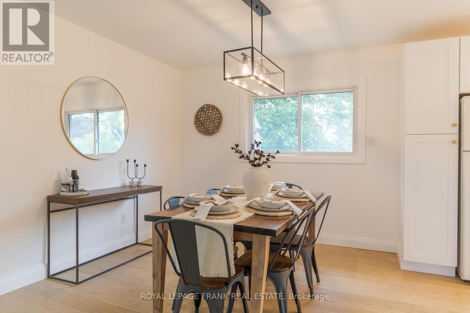 32 Crystal Springs Drive, Otonabee-South Monaghan, Ontario  K9J 6Y3 - Photo 11 - X12329866