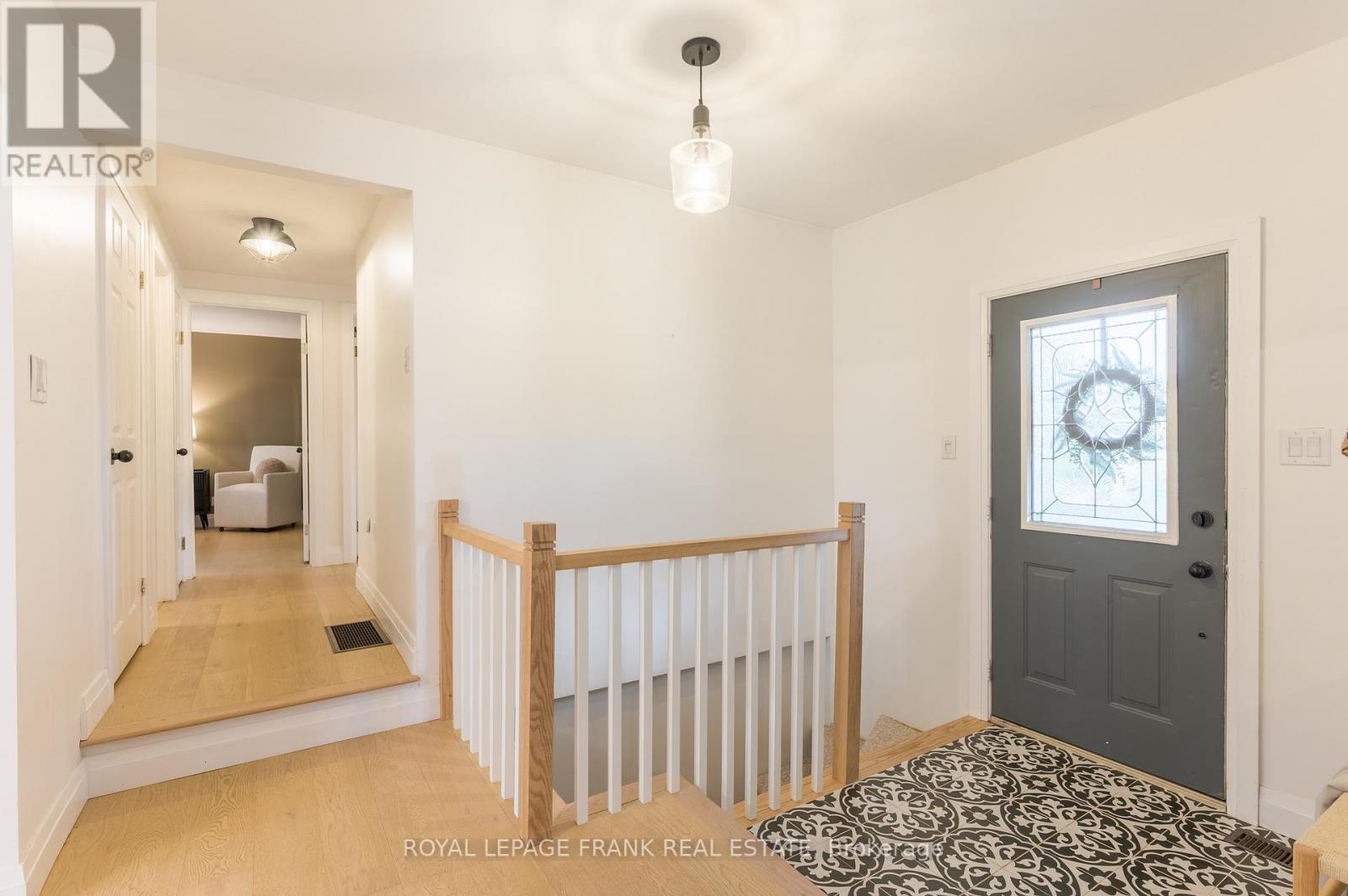 32 Crystal Springs Drive, Otonabee-South Monaghan, Ontario  K9J 6Y3 - Photo 19 - X12329866