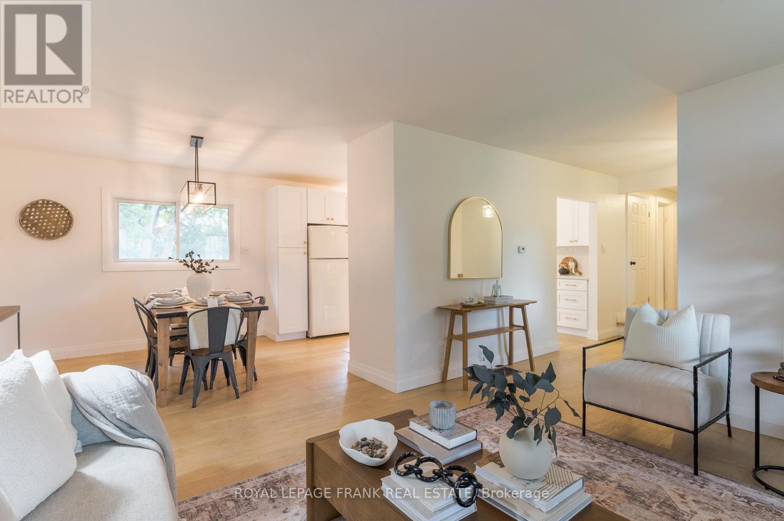 32 Crystal Springs Drive, Otonabee-South Monaghan, Ontario  K9J 6Y3 - Photo 8 - X12329866
