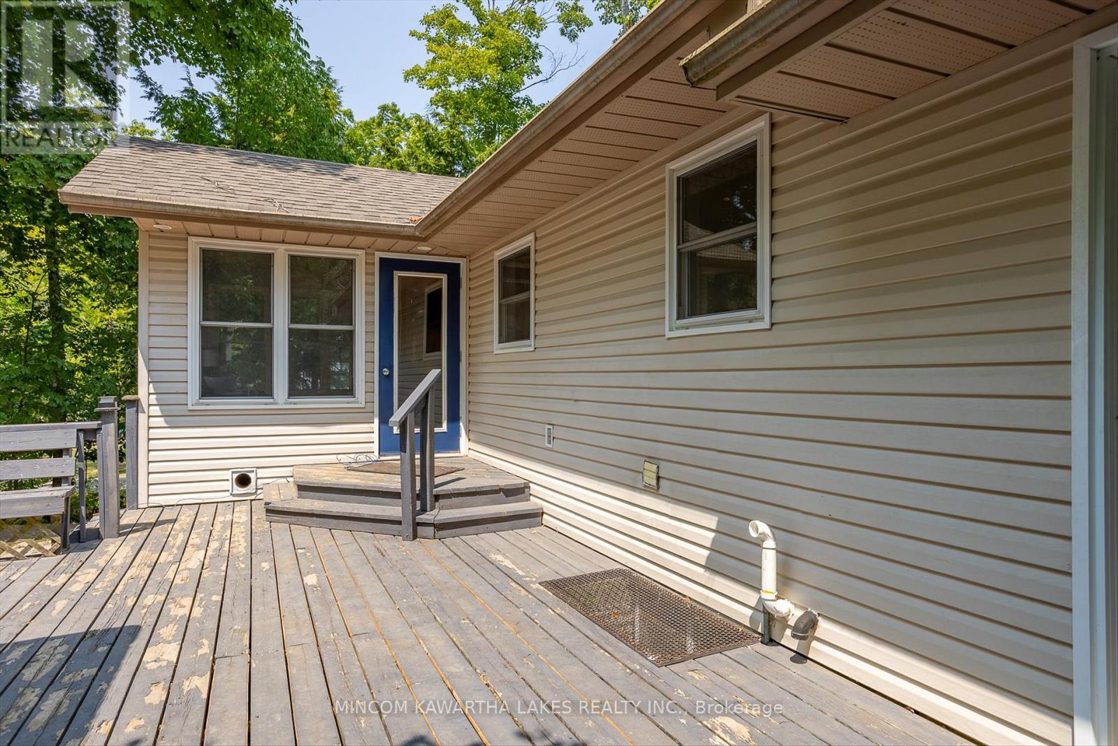 70 Sumcot Drive, Trent Lakes, Ontario  K9J 6X2 - Photo 40 - X12329929