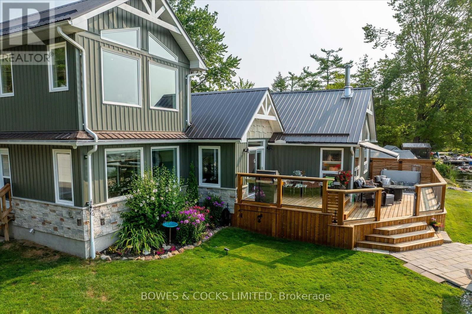 2151 Little Chipmunk Road, Douro-Dummer, Ontario  K0L 2H0 - Photo 2 - X12329980