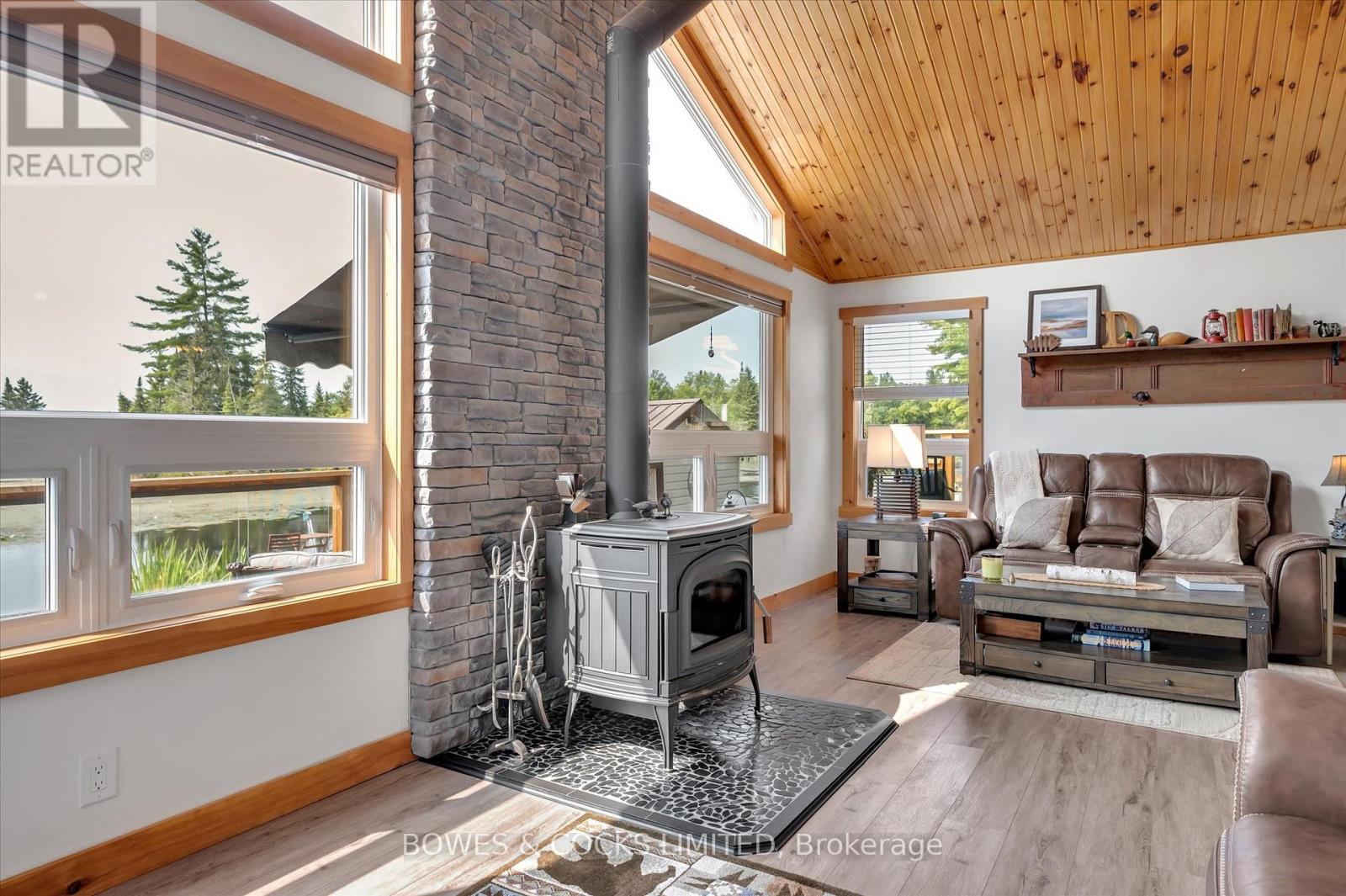 2151 Little Chipmunk Road, Douro-Dummer, Ontario  K0L 2H0 - Photo 24 - X12329980
