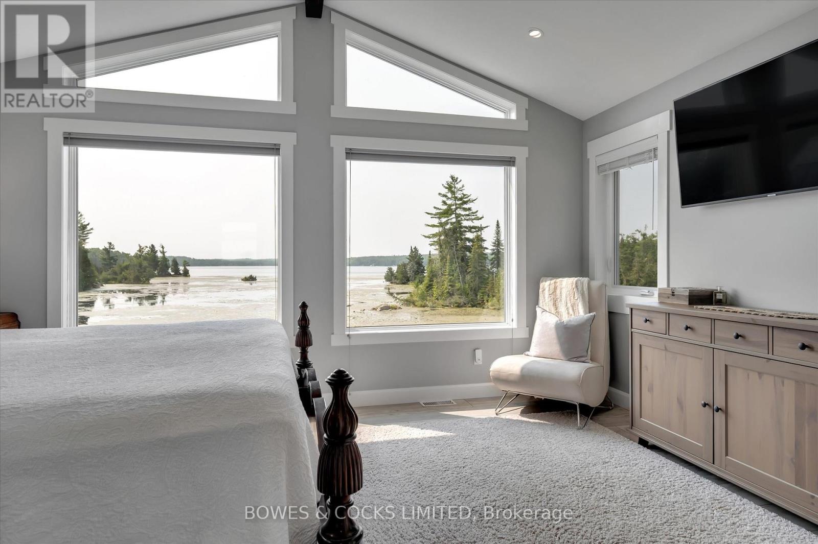 2151 Little Chipmunk Road, Douro-Dummer, Ontario  K0L 2H0 - Photo 27 - X12329980