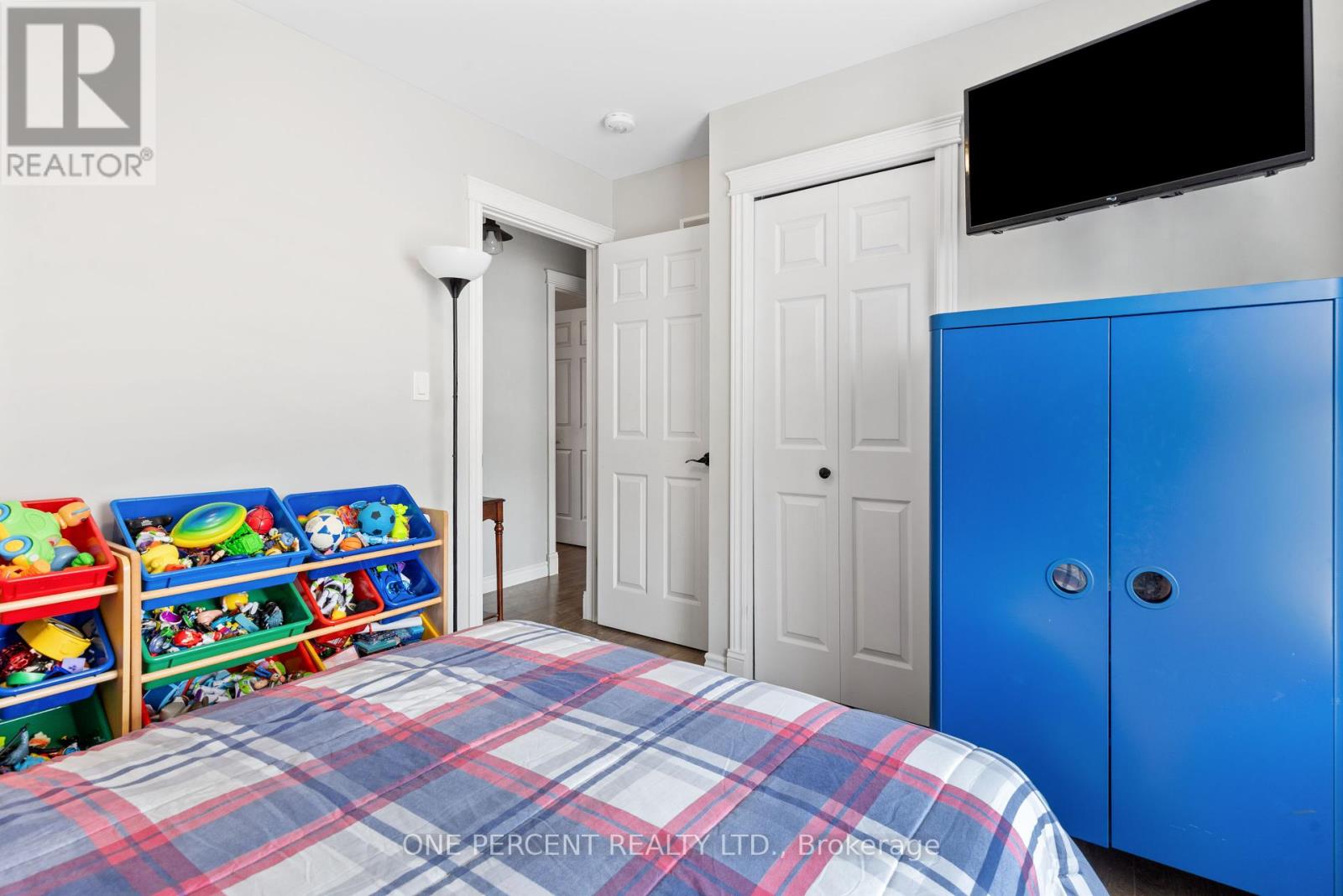 31 Distillery Street, Kawartha Lakes (Omemee), Ontario  K0L 2W0 - Photo 32 - X12330009