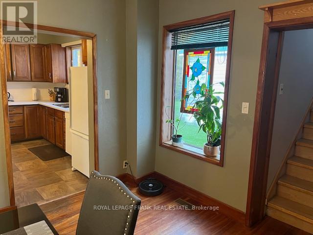 7 Hastings Street N, Bancroft (Bancroft Ward), Ontario  K0L 1C0 - Photo 11 - X12330491