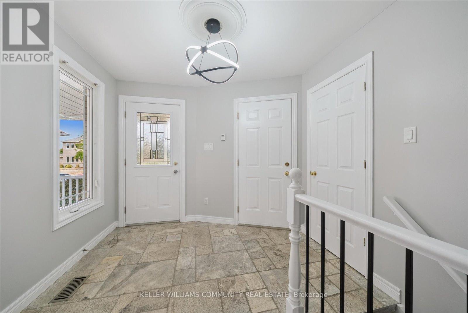 1777 Keppler Crescent, Peterborough West (North), Ontario  K9K 2P1 - Photo 5 - X12330591