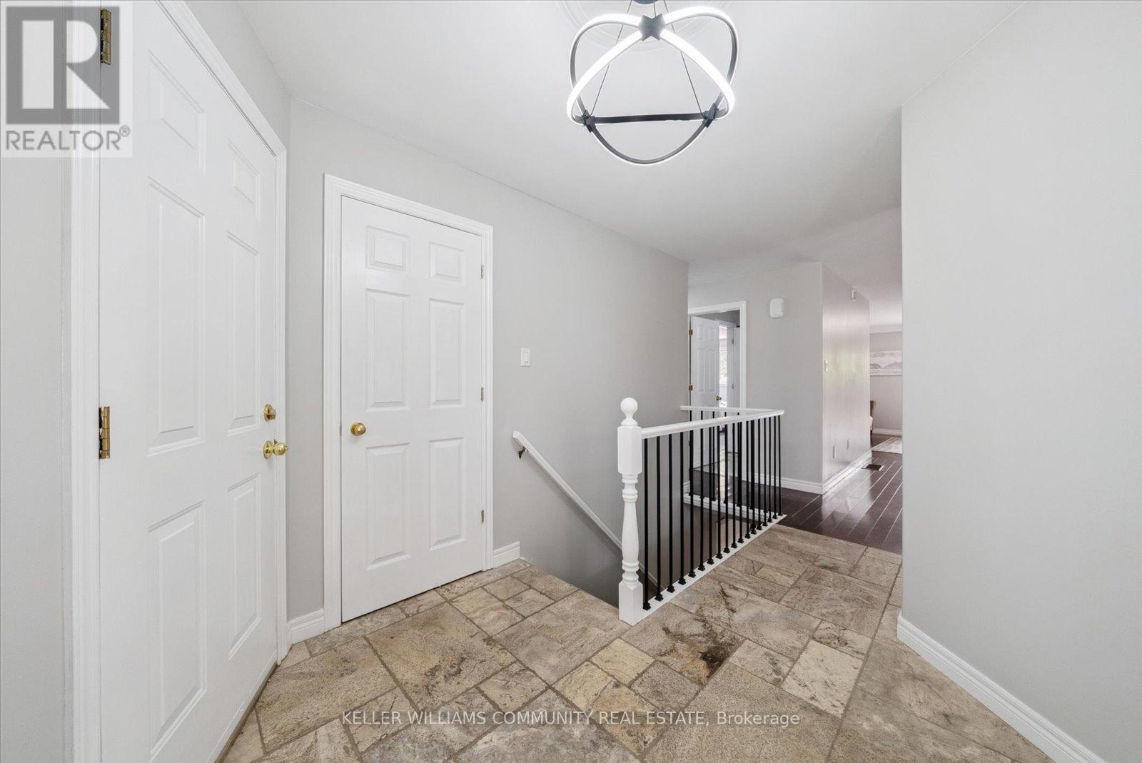 1777 Keppler Crescent, Peterborough West (North), Ontario  K9K 2P1 - Photo 6 - X12330591