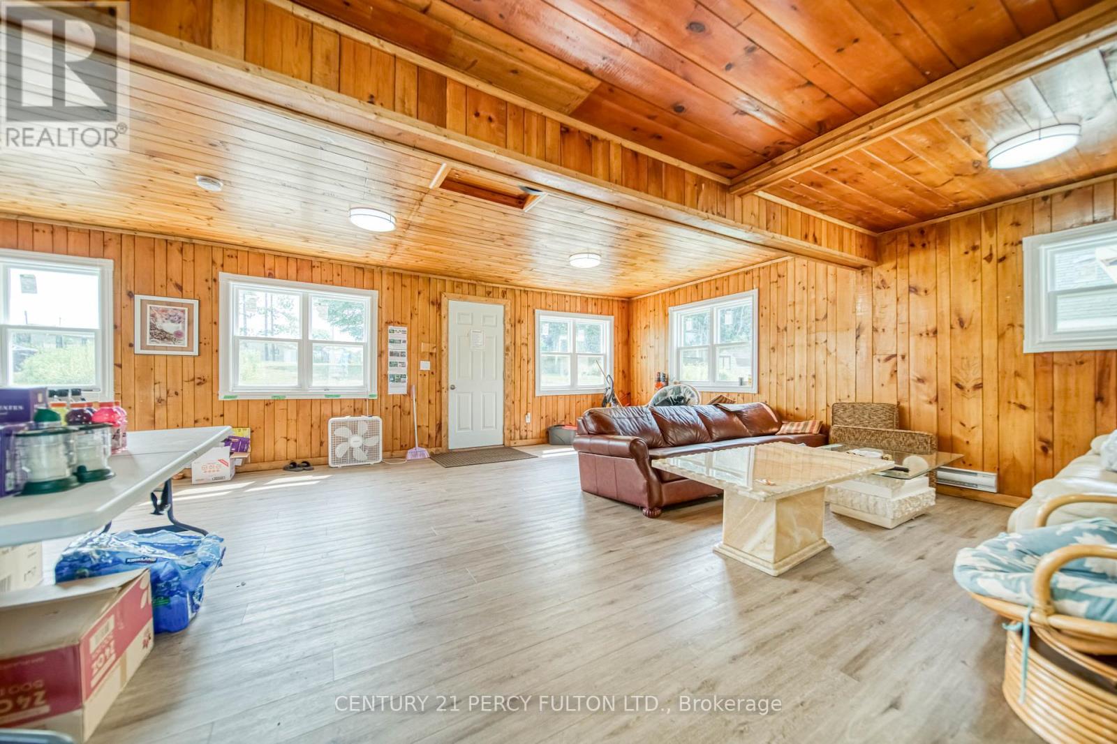 290 Cork Line, Selwyn, Ontario  K0L 1T0 - Photo 19 - X12330557