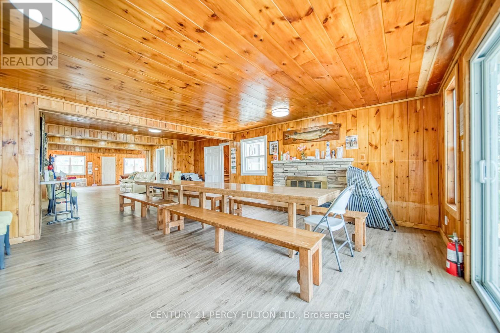 290 Cork Line, Selwyn, Ontario  K0L 1T0 - Photo 22 - X12330557