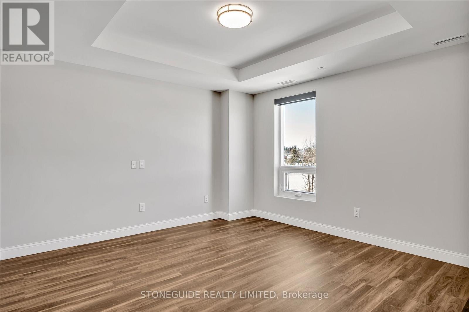321 - 555 Bonaccord Street, Peterborough Central (North), Ontario  K9H 2X8 - Photo 15 - X12330799