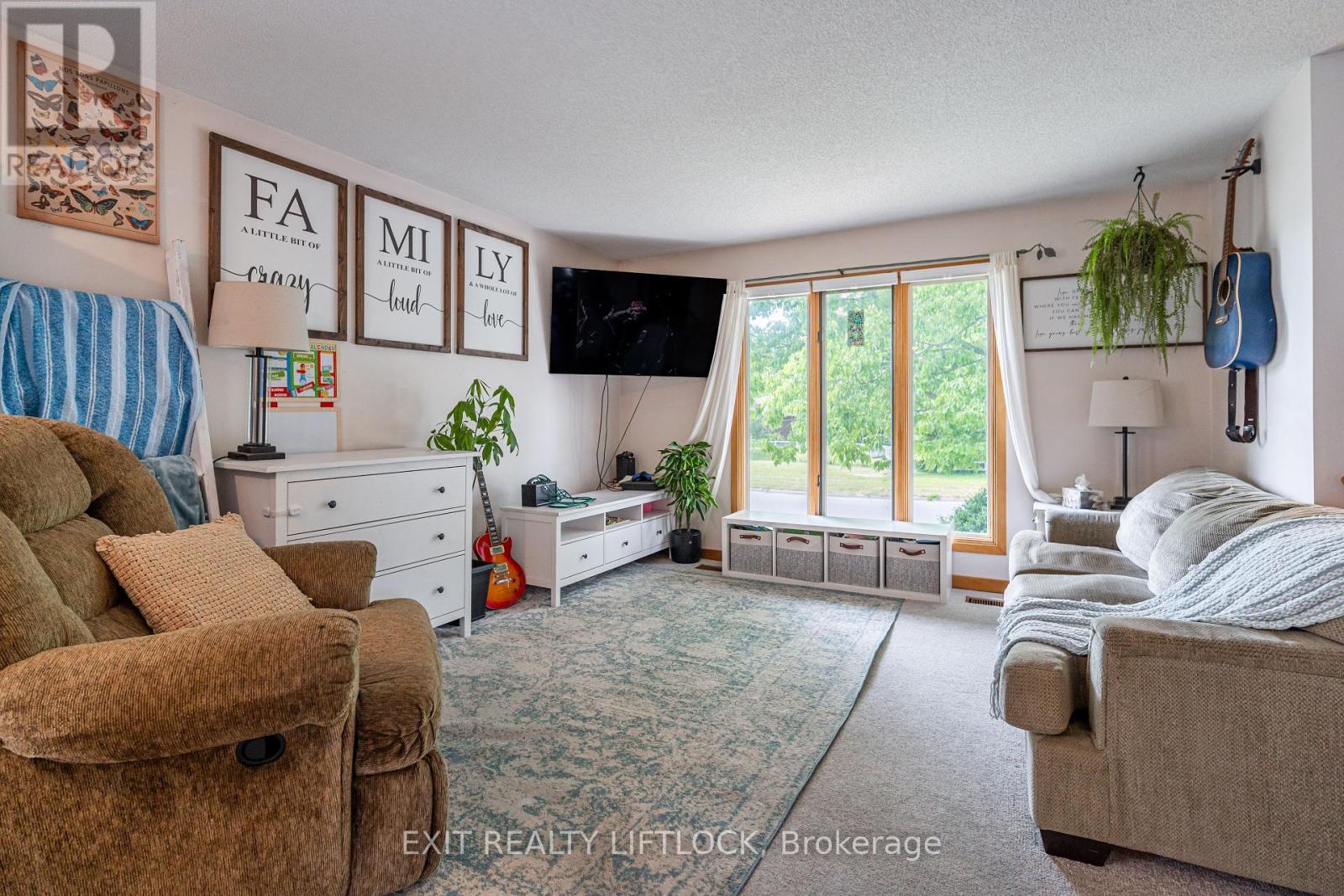 2519 Foxmeadow Road, Peterborough East (South), Ontario  K9L 1X2 - Photo 3 - X12330943