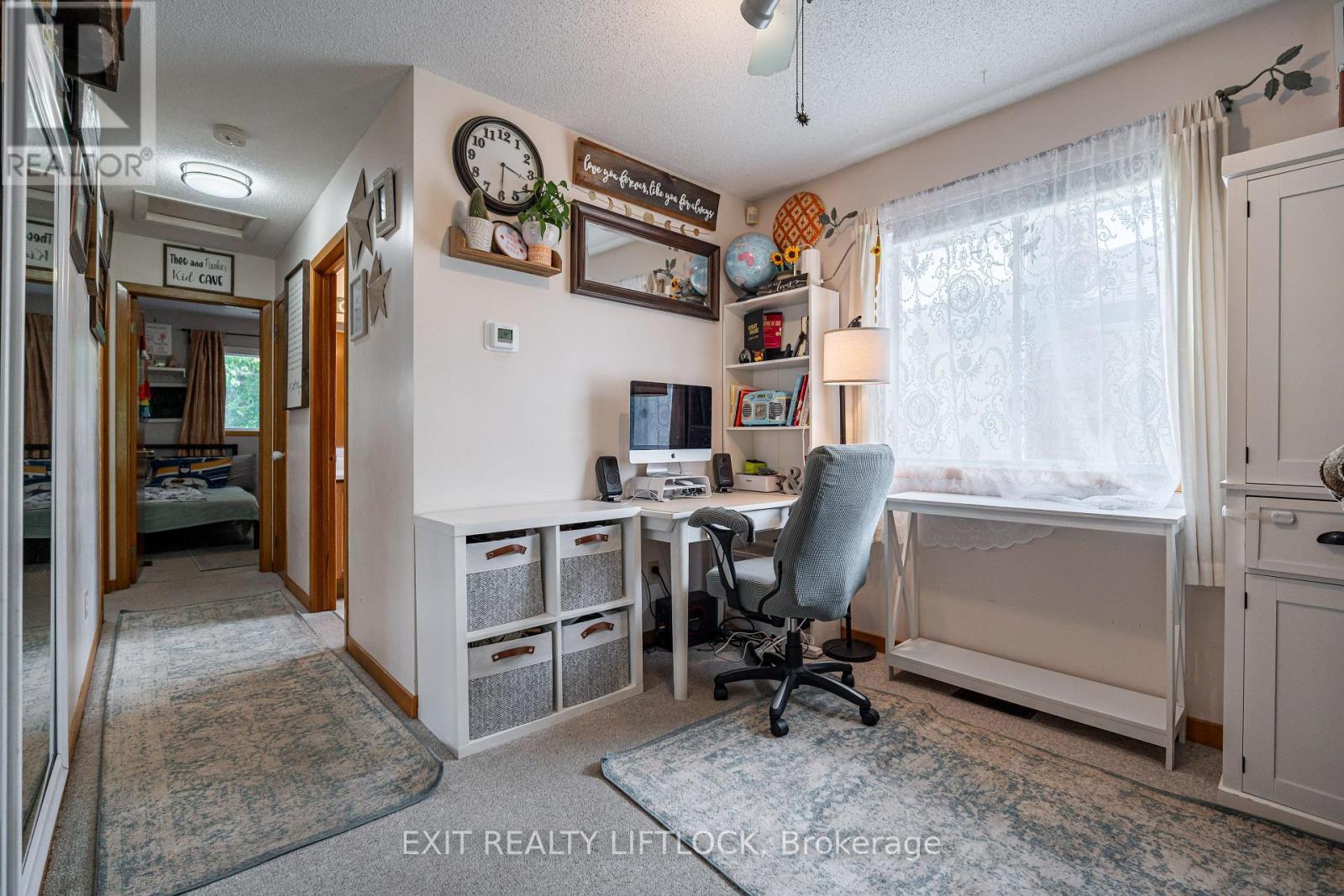 2519 Foxmeadow Road, Peterborough East (South), Ontario  K9L 1X2 - Photo 5 - X12330943