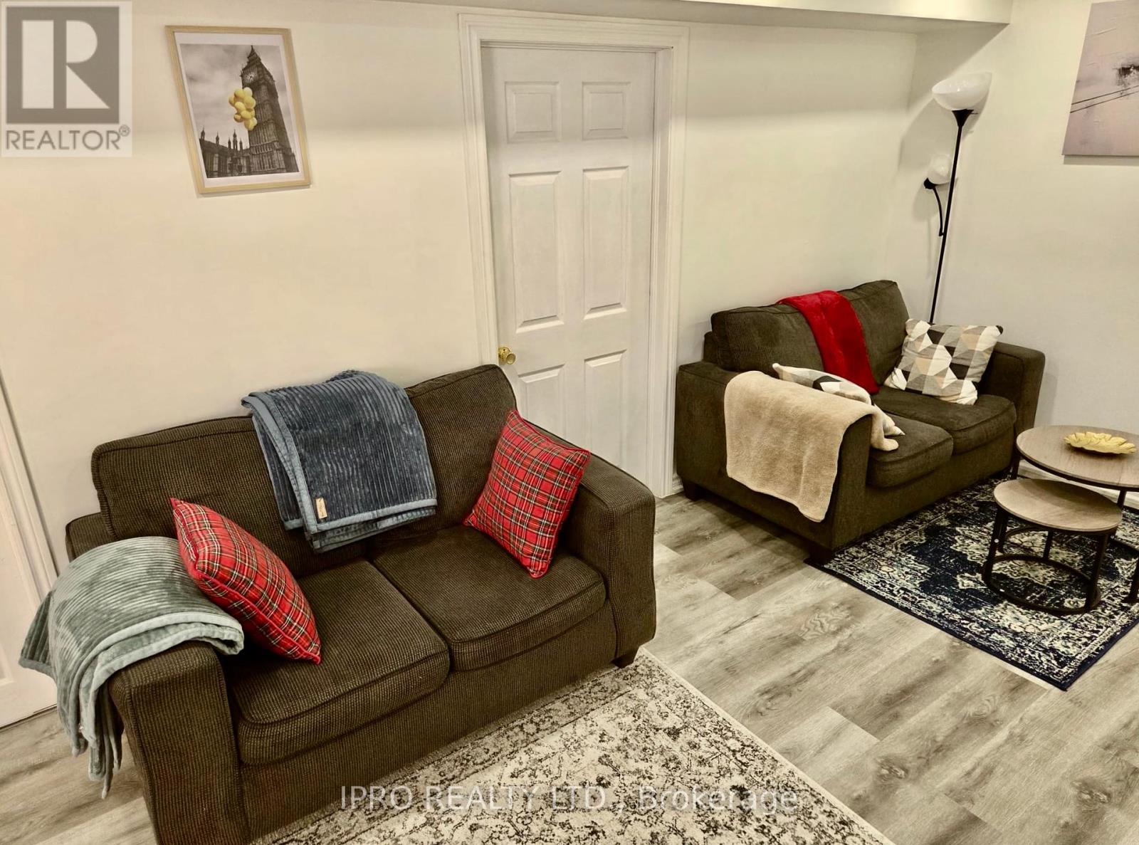 Apartment 1, Room 1 - 2586 Foxmeadow Road N, Peterborough East (South), Ontario  K9L 1X2 - Photo 4 - X12330817