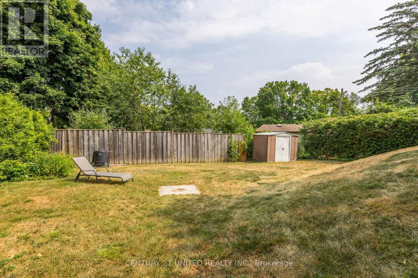 1296 Edmison Drive, Peterborough North (Central), Ontario  K9H 6V3 - Photo 44 - X12331176