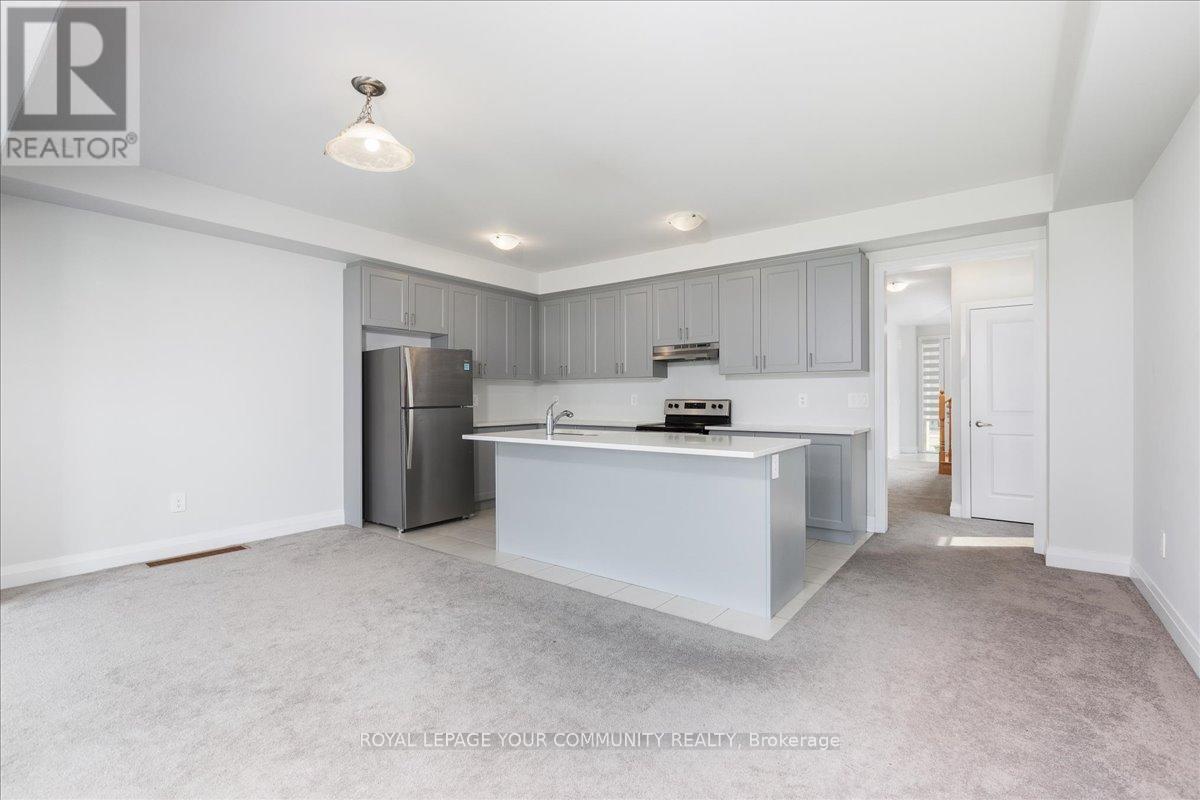 134 Corley Street, Kawartha Lakes (Lindsay), Ontario  K9V 0R4 - Photo 12 - X12331266