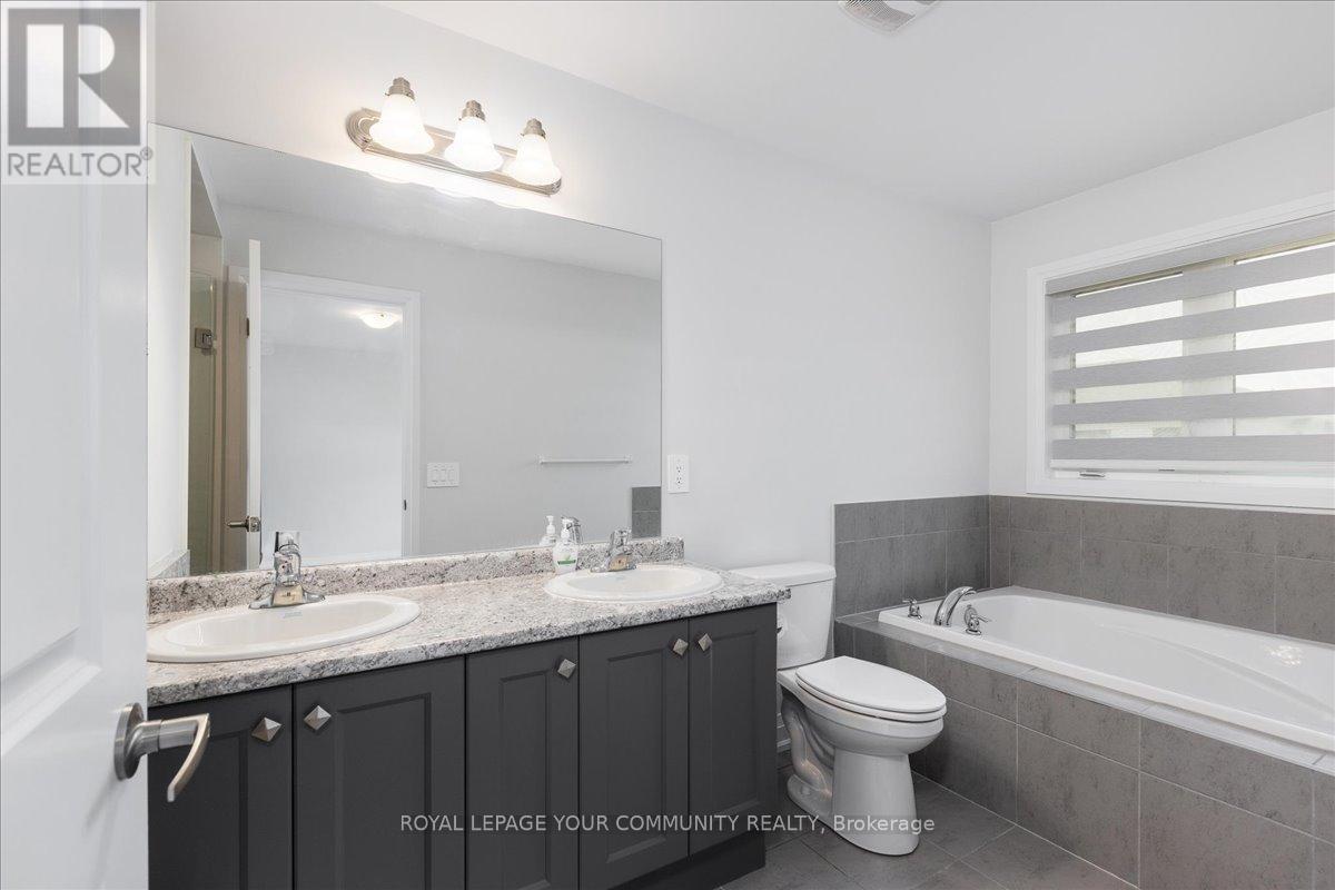 134 Corley Street, Kawartha Lakes (Lindsay), Ontario  K9V 0R4 - Photo 16 - X12331266