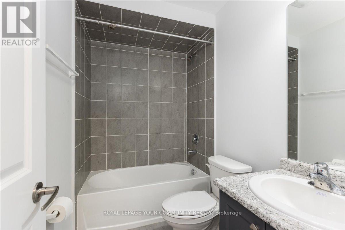 134 Corley Street, Kawartha Lakes (Lindsay), Ontario  K9V 0R4 - Photo 18 - X12331266