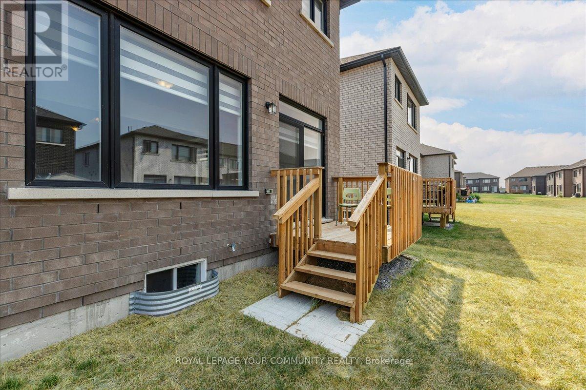 134 Corley Street, Kawartha Lakes (Lindsay), Ontario  K9V 0R4 - Photo 24 - X12331266