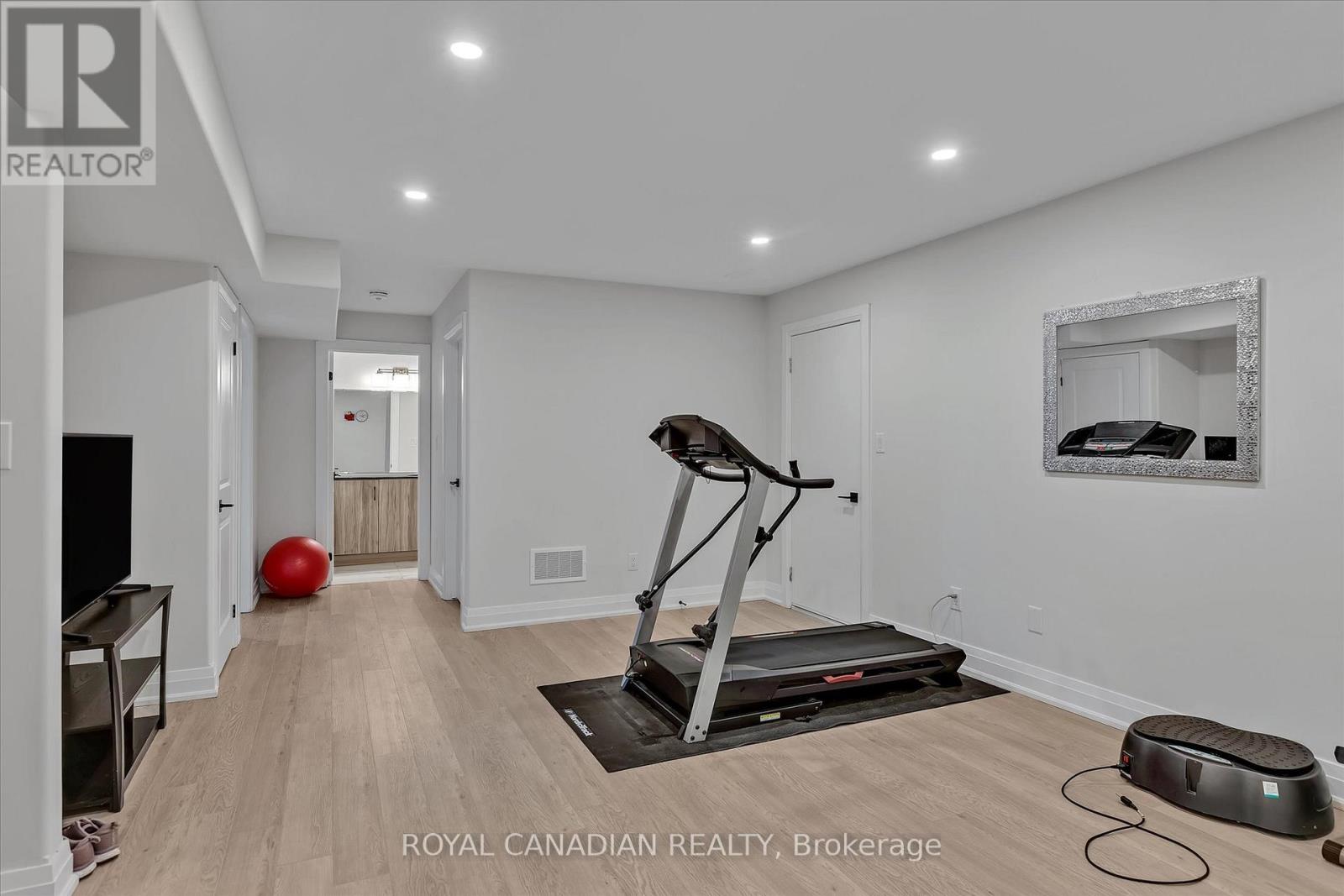 730 Whetstone Lane, Peterborough North (North), Ontario  K9H 0G8 - Photo 36 - X12331413