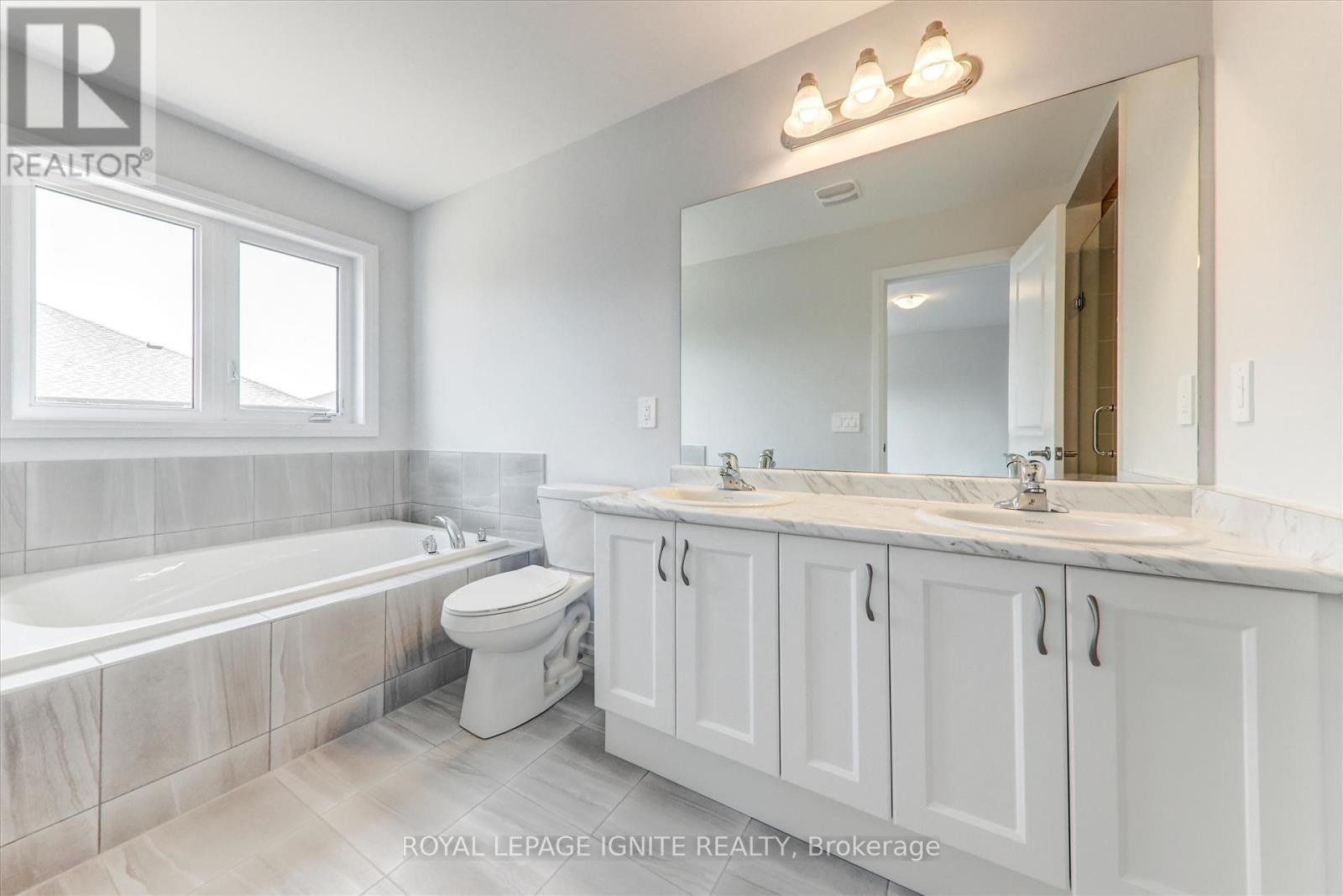 61 Butler Boulevard, Kawartha Lakes (Lindsay), Ontario  K9V 0S2 - Photo 21 - X12331602